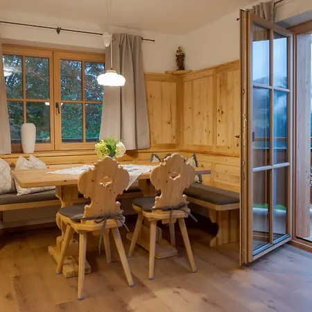 Bauernhof Glanzern Farm stay Westendorf
